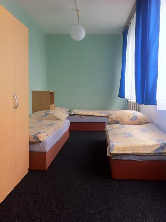 פראג Hostel Liben