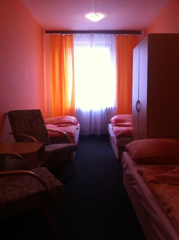 פראג Hostel Liben 0*,  צ'כיה
