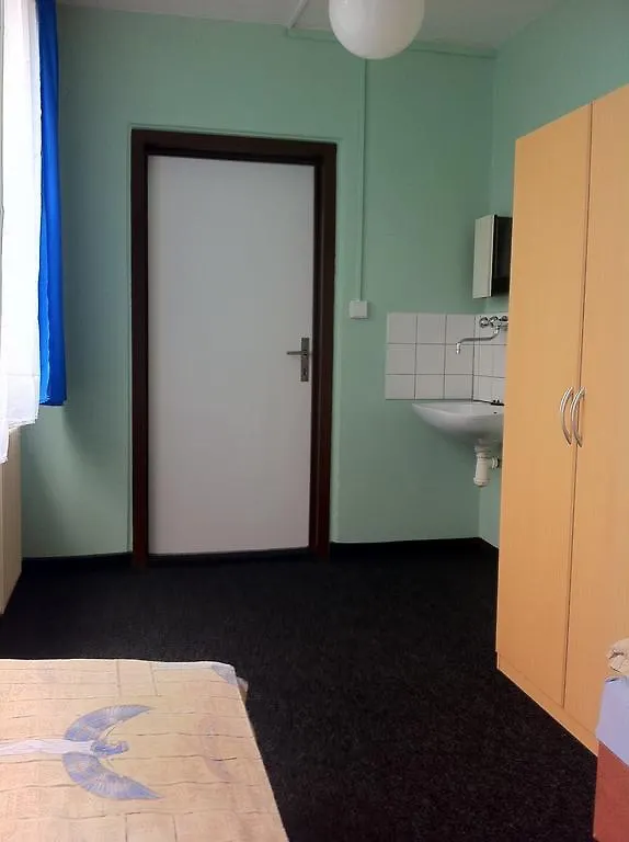 פראג Hostel Liben